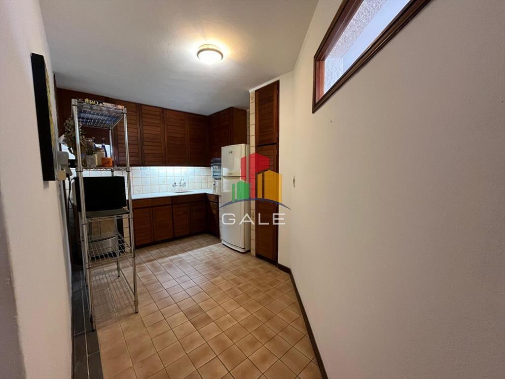 Frente al mar con vista, amplio apartamento