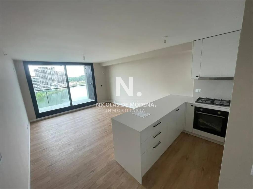Venta Excelente Apartamento de 1 Dormitorio con vista al pa