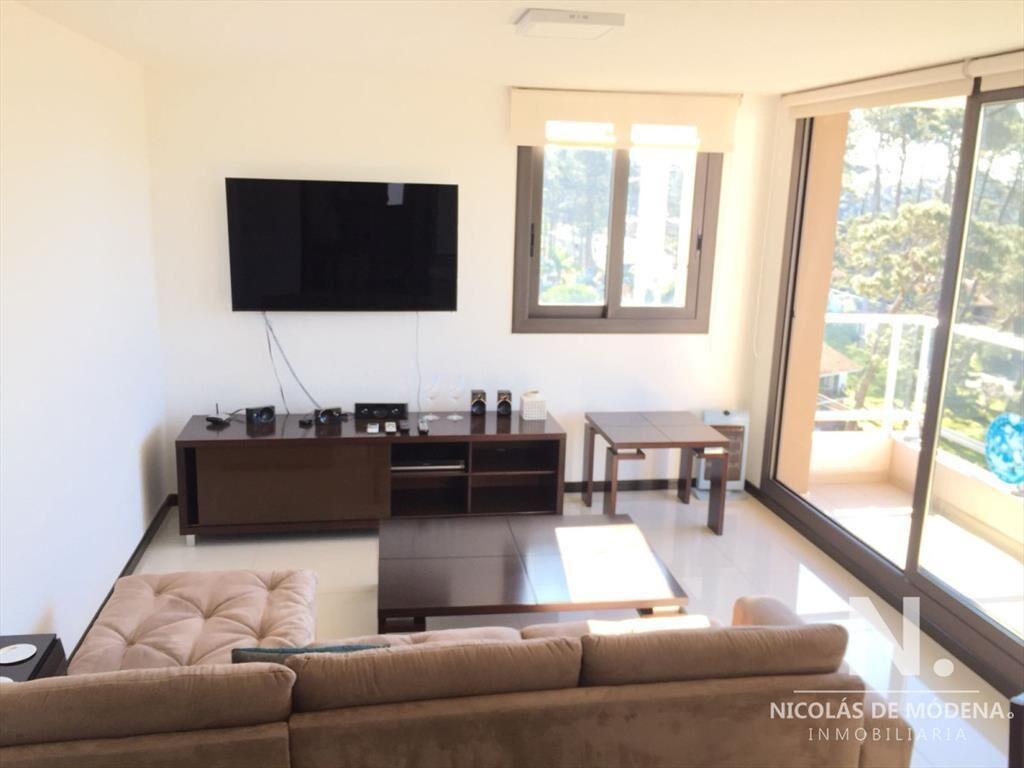 Hermoso apartamento en Roosevelt cerca de todo! 1 dormitori