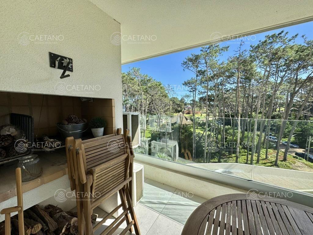 Venta apartamento 3 dormitorios. Playa mansa, del
