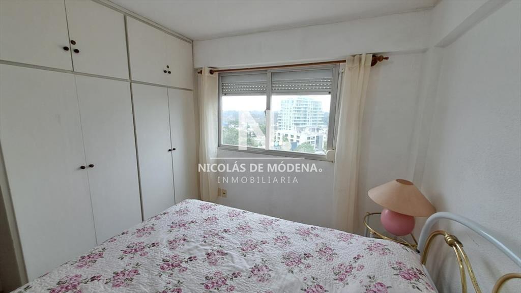 Apartamento en Zona Aidy Grill Punta del Este