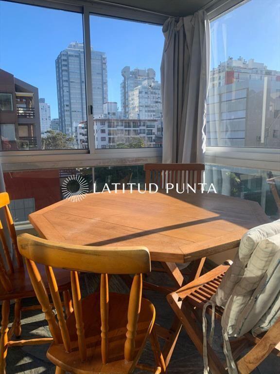 Apartamento en Península, 2 dormitorios y
