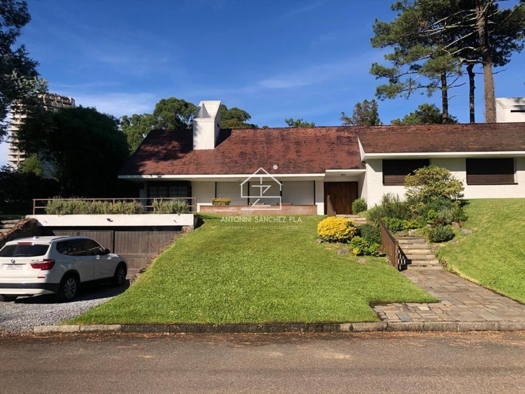 Venta Casa 5 dormitorios Cantegril Punta del Este