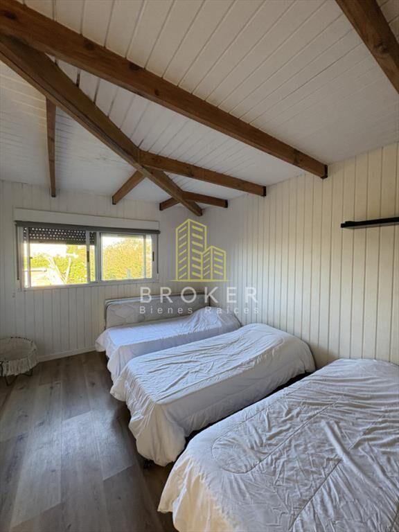 Venta y Alquiler de muy linda casa de 2 y 2 en
