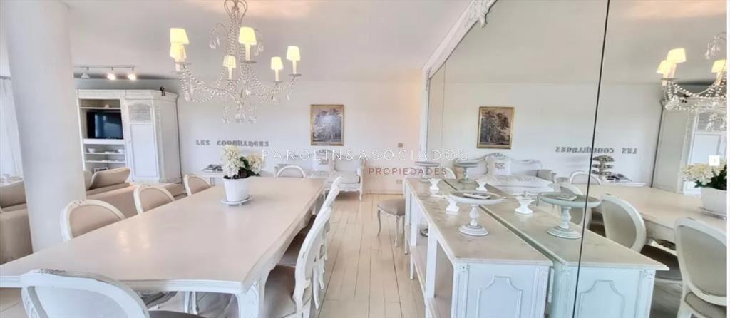 Apartamento en venta en edificio Arenas Blancas,