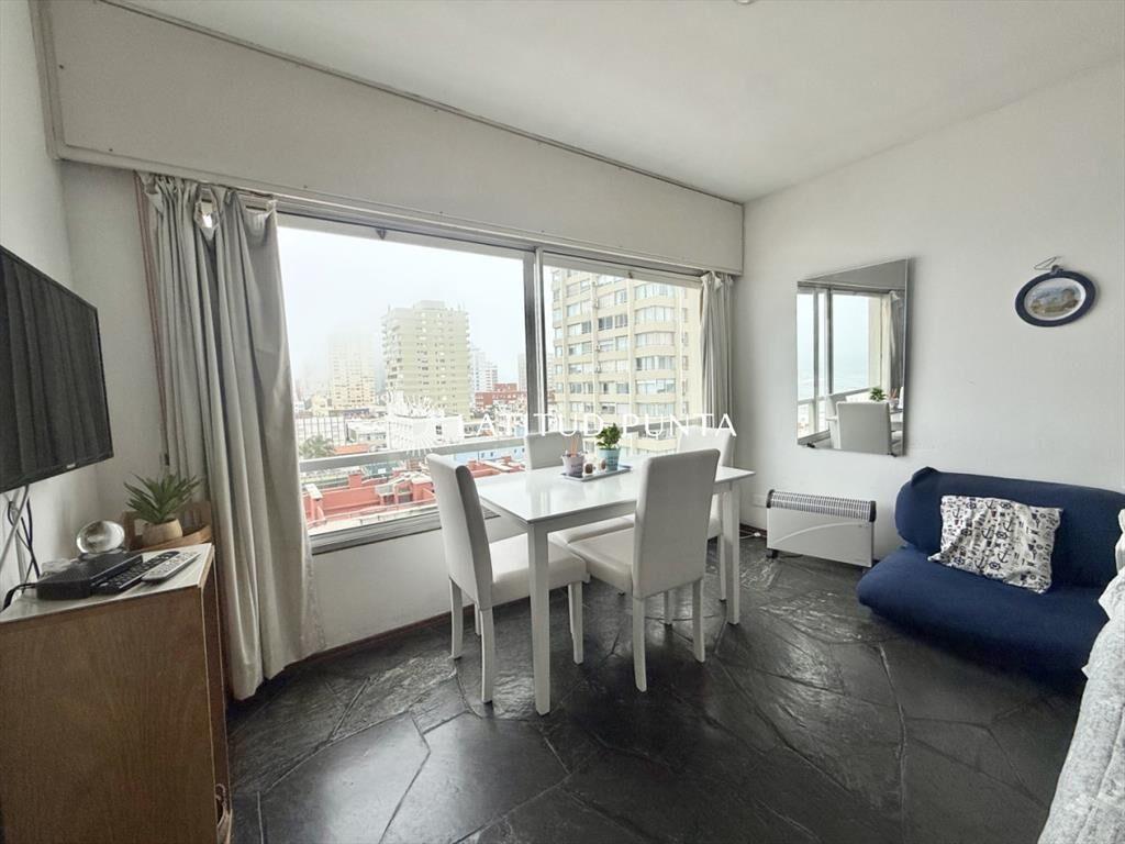 Monoambiente en Península con vista al mar