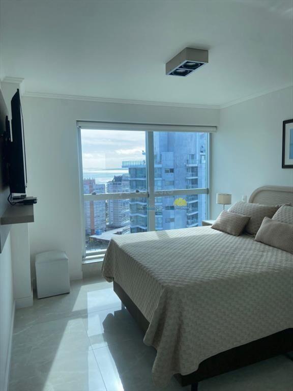 Apartamento de 2 dormitorios en alquiler temporal