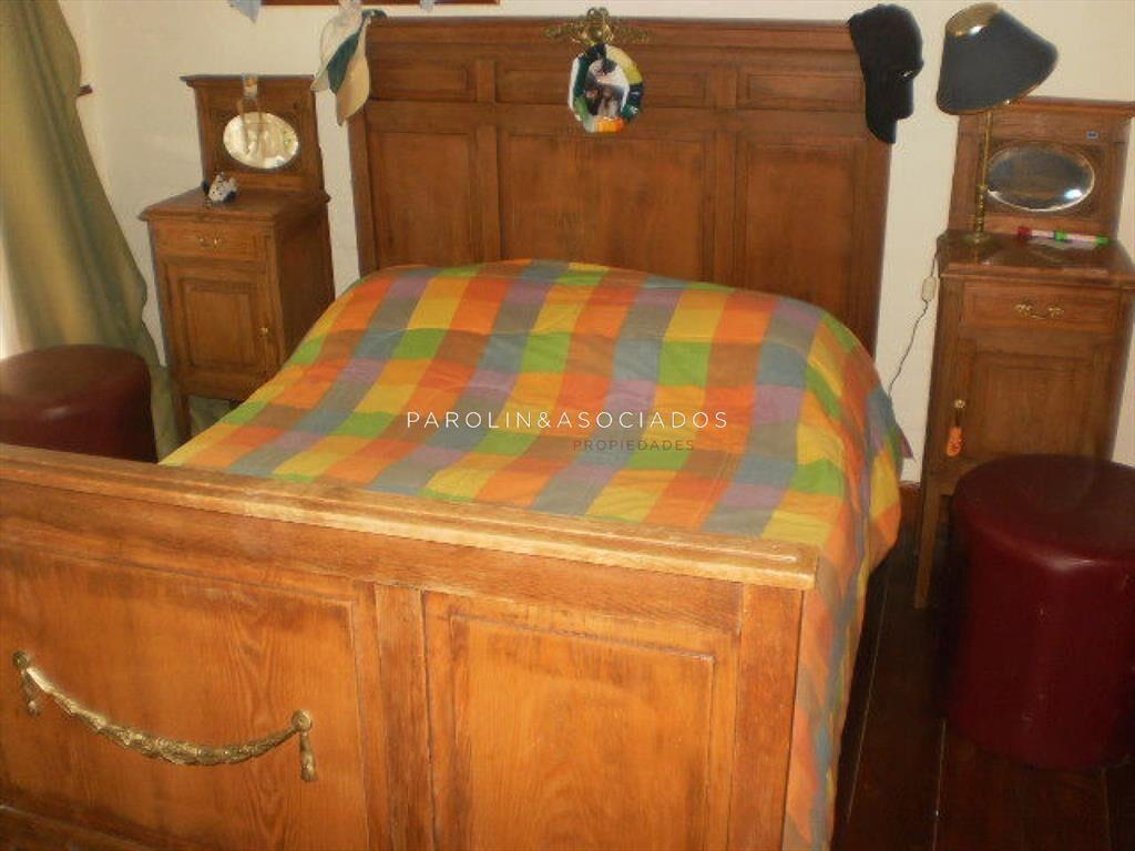Oportunidad Solida Casa en Pinares, 3 Punta del