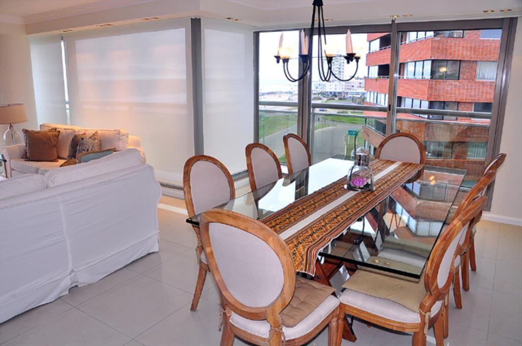 VENTA APARTAMENTO 4 DORMITORIO EDIFICIO IMPERIALE
