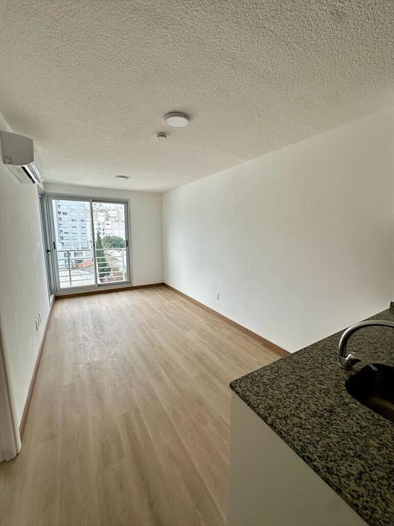 Alquiler apartamento 1 dormitorio en Tres Cruces