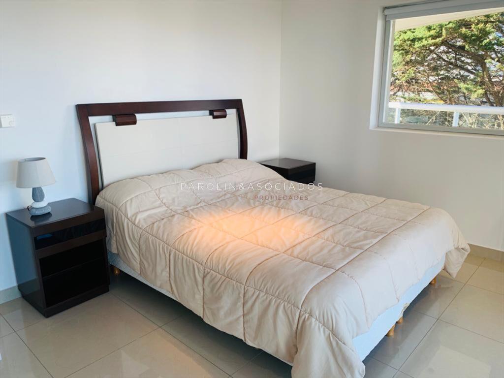 Apartamento en venta de 3 dormitorios en Brava