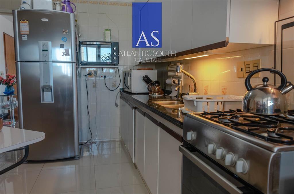 Apartamento de 2 dormitorios con vista al mar del