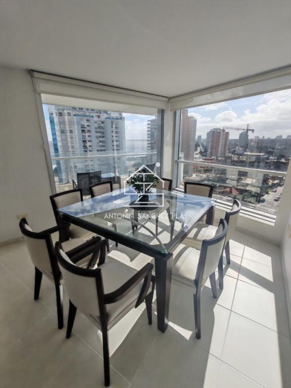 Apartamento en Punta del Este, Mansa