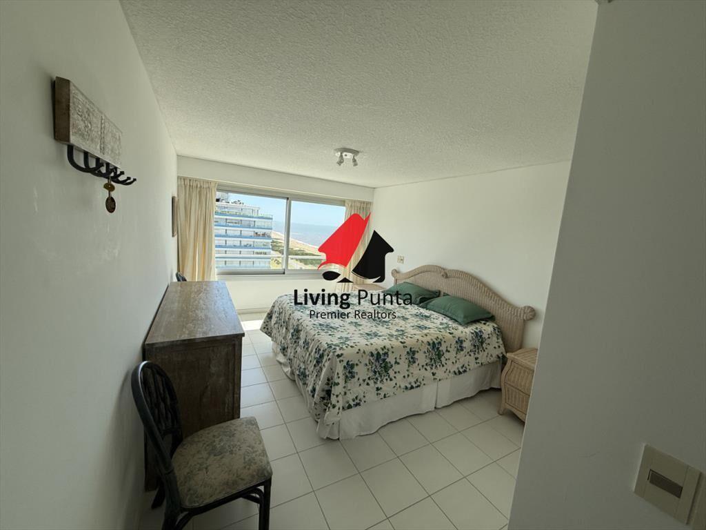 ESPECTACULAR PLANTA, PRIMERA LINEA, SERVICIOS Y