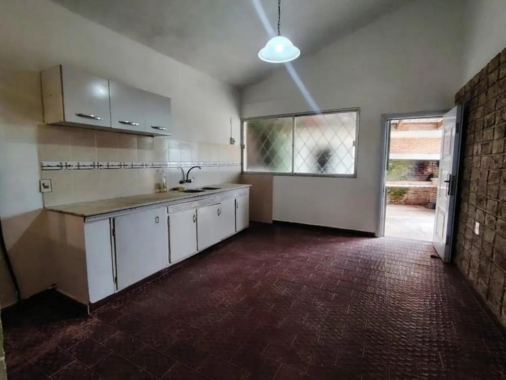Casa en venta c/ cochera en Canelones