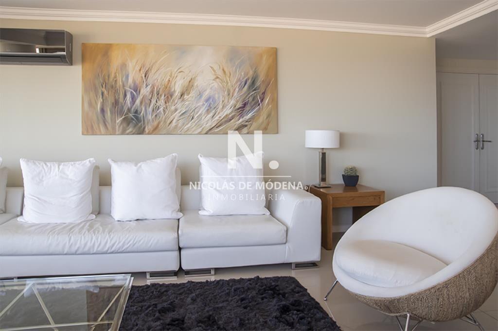 Apartamento en Playa Brava - Torre Imperiale