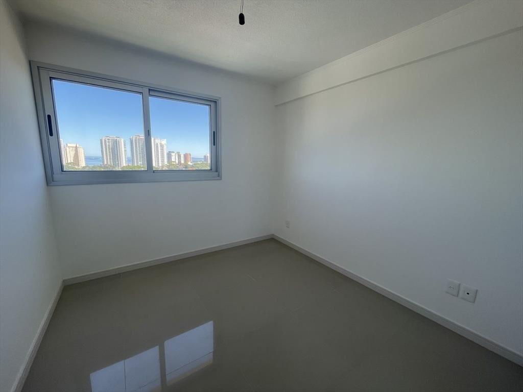 VENTA APARTAMENTO DE 3 DORMITORIOS EN PUNTA DEL ESTE CON PA