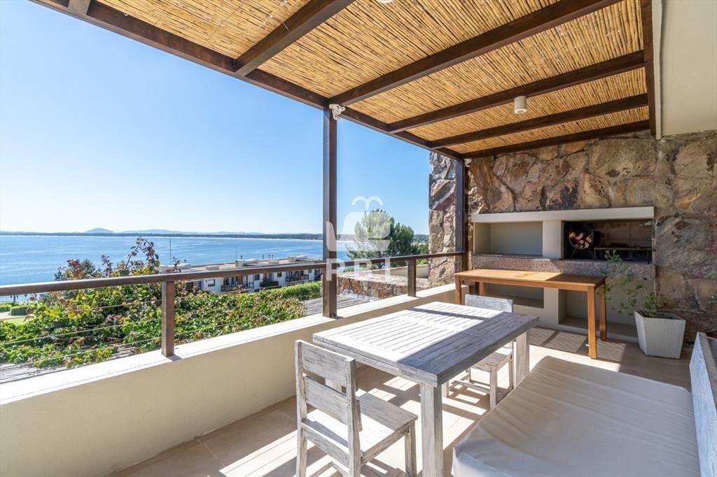 Apartamento de 3 dormitorios en Quartier, Punta -