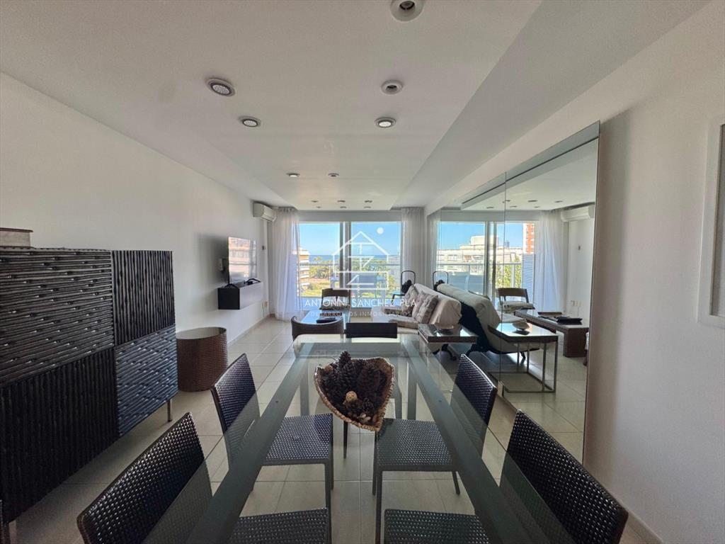 Apartamento en Venta y Alquiler, Mansa, Punta del