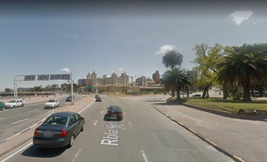Venta apartamento 2 dormitorios Parque Rodó Deco Maggiolo
