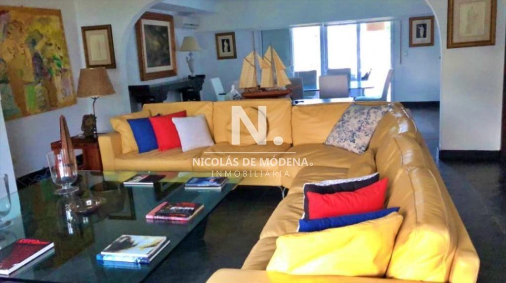 Casa en La Barra en venta.