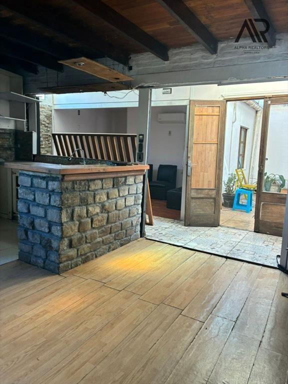 Casa en venta c/ cochera en Brazo Oriental