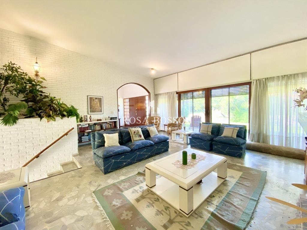 Casa en venta de 3 dormitorio,4 baÃ±os parque