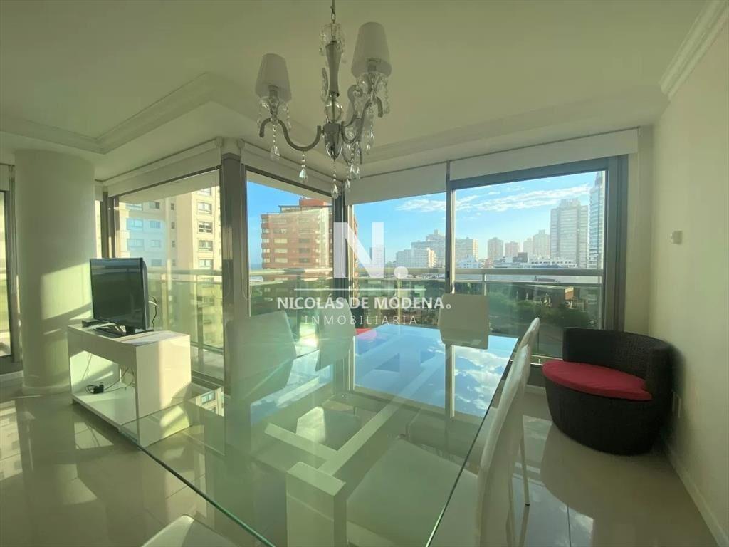 Impecable departamento, comodo e iluminado.