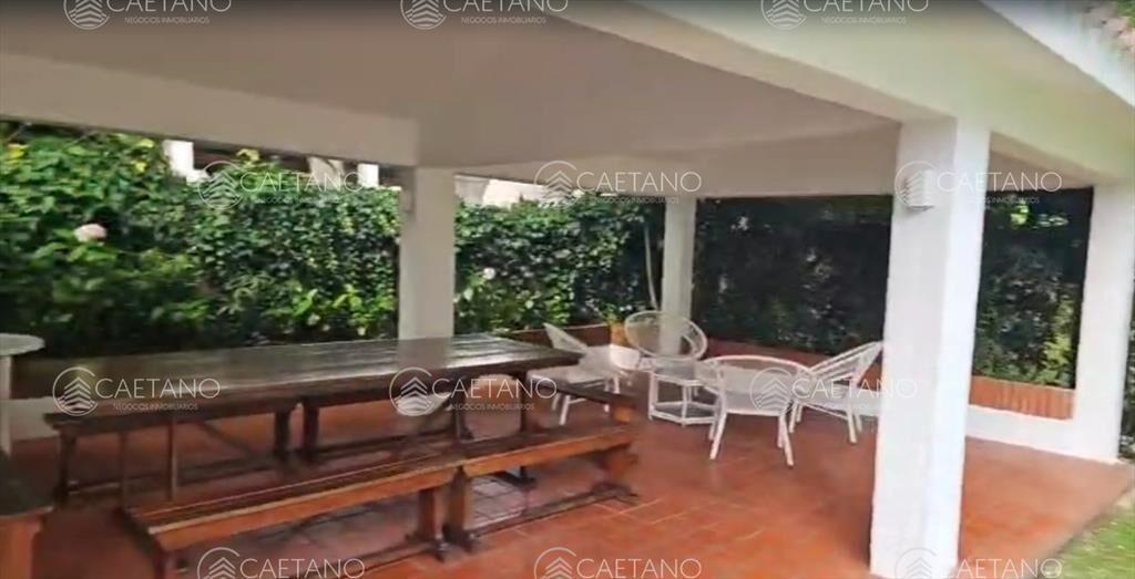 Venta casa 6 dormitorios. Playa brava, Punta del Este.