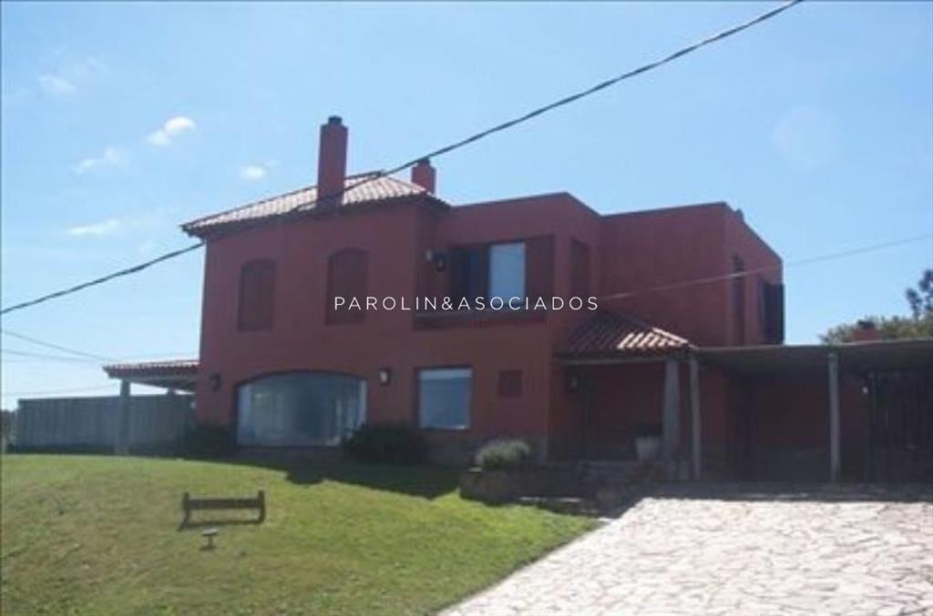Hermoso chalet con vista al Mar en el Chorro, Manantiales