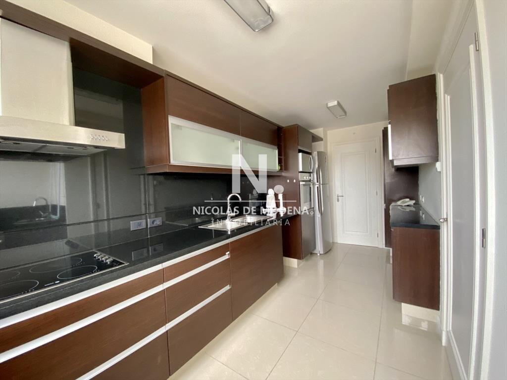 Excelente apartamento en prestigiosa torre!. Torre Imperia