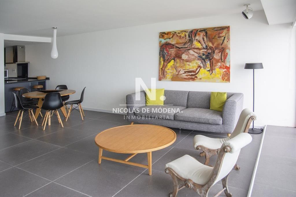 Hermoso Departamento en venta en La Peninsula, .