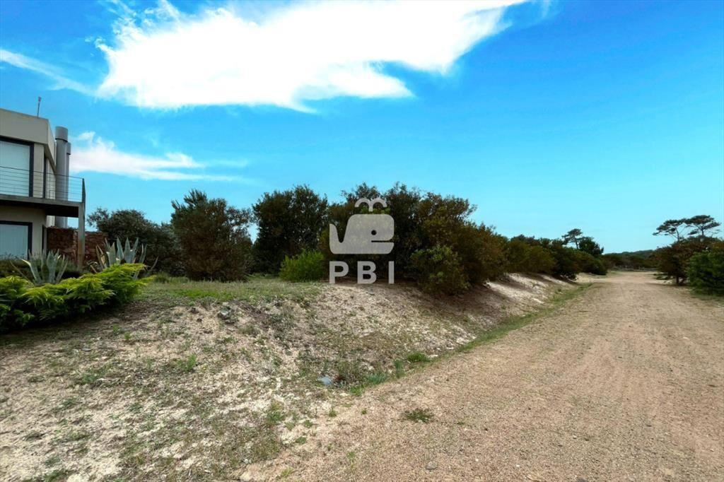 Terreno en venta en Pueblo del Mar, Canelones - :