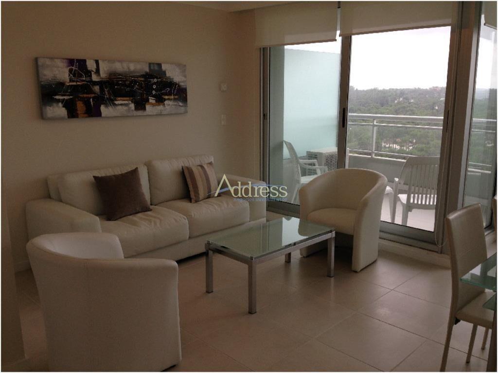 Apartamento en Brava, 2 dormitorios Alquiler