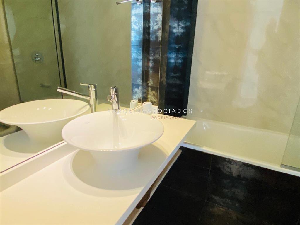 Apartamento en venta de 2 dormitorios en Miami