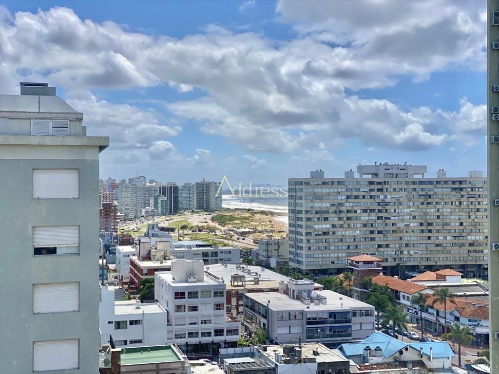Apartamento en Peninsula, 2 dormitorios *