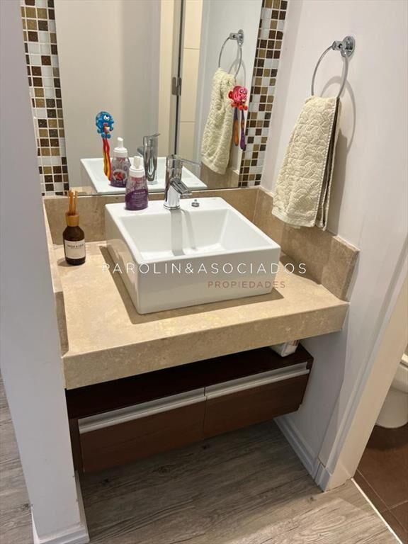 Apartamento de 3 dormitorios en edificio Forest