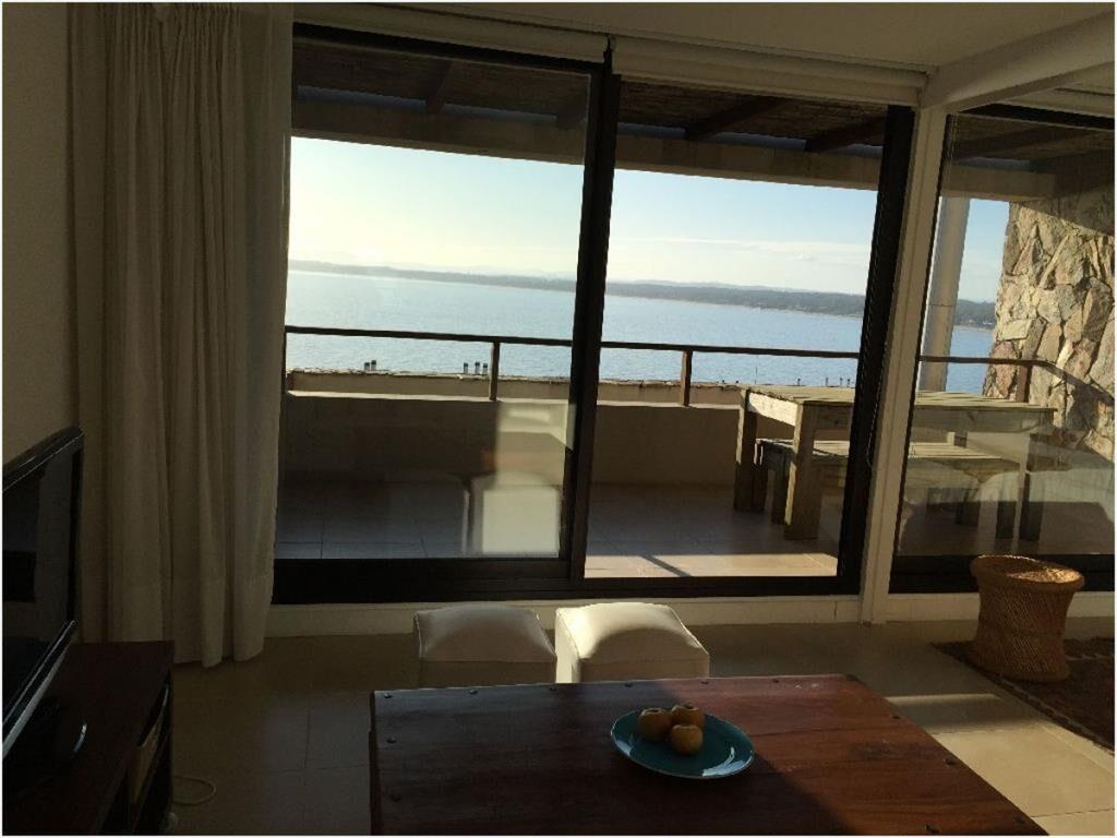 Apartamento en Punta Ballena, 2 dormitorios *