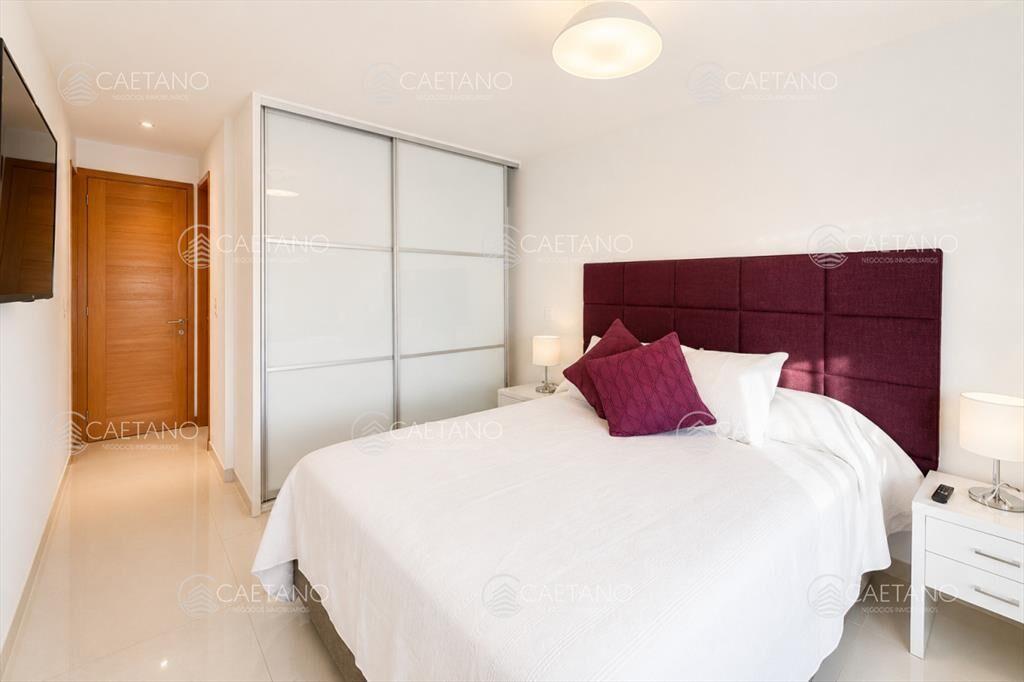Apartamento en Venta - Punta del Este, Playa