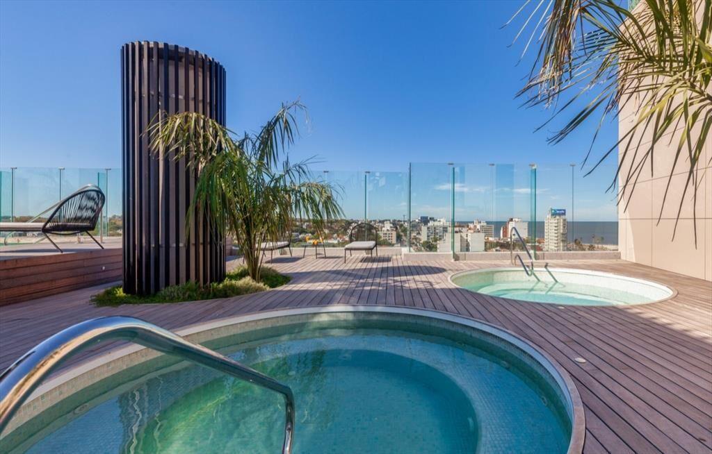 Impecable monoambiente, con piscina, spa y otros amenities,