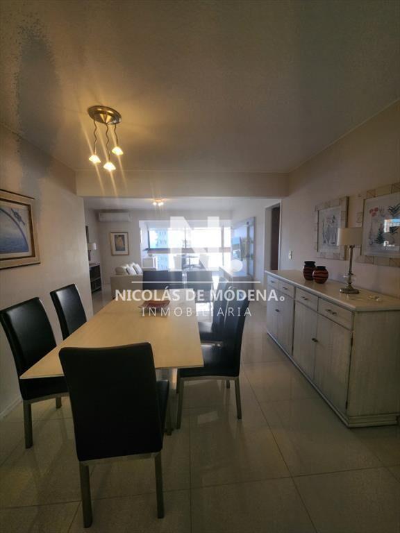 Vende apartamento en Brava, Punta del Este de 2 dormitorios