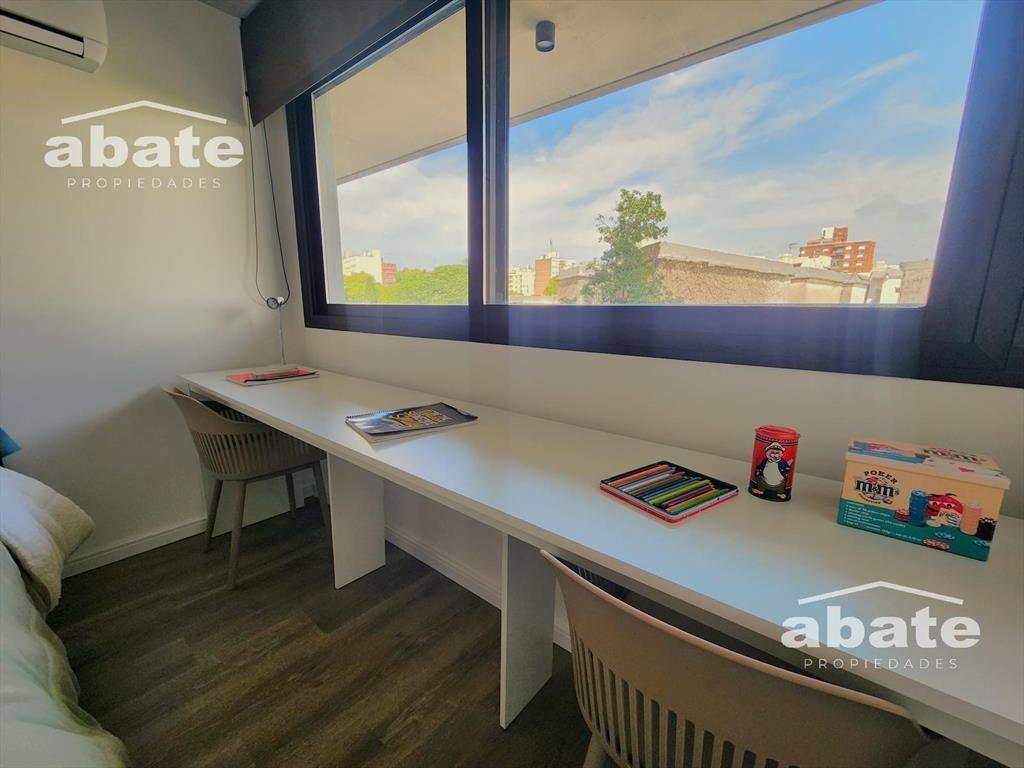 Venta apartamento 2 Dormitorios en Pocitos de grandes dimen