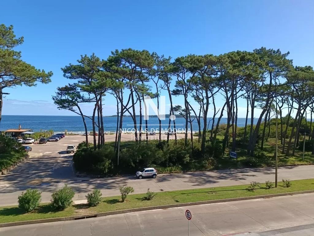 Departamento de 2 dormitorios en Mansa, PUNTA DEL