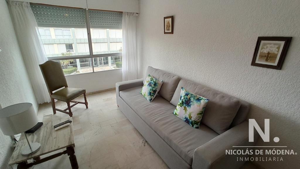 Apartamento en Caxias Punta del este 1 dormitorio