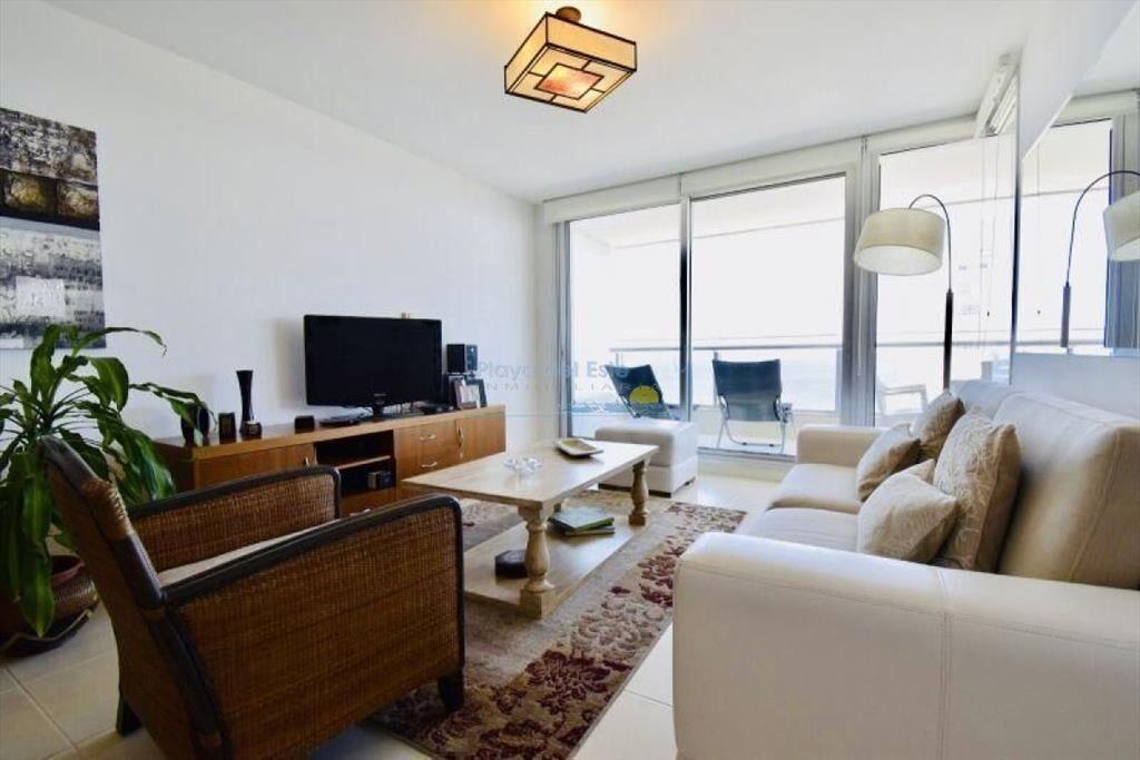 Apartamento en alquiler temporario Playa Mansa 2