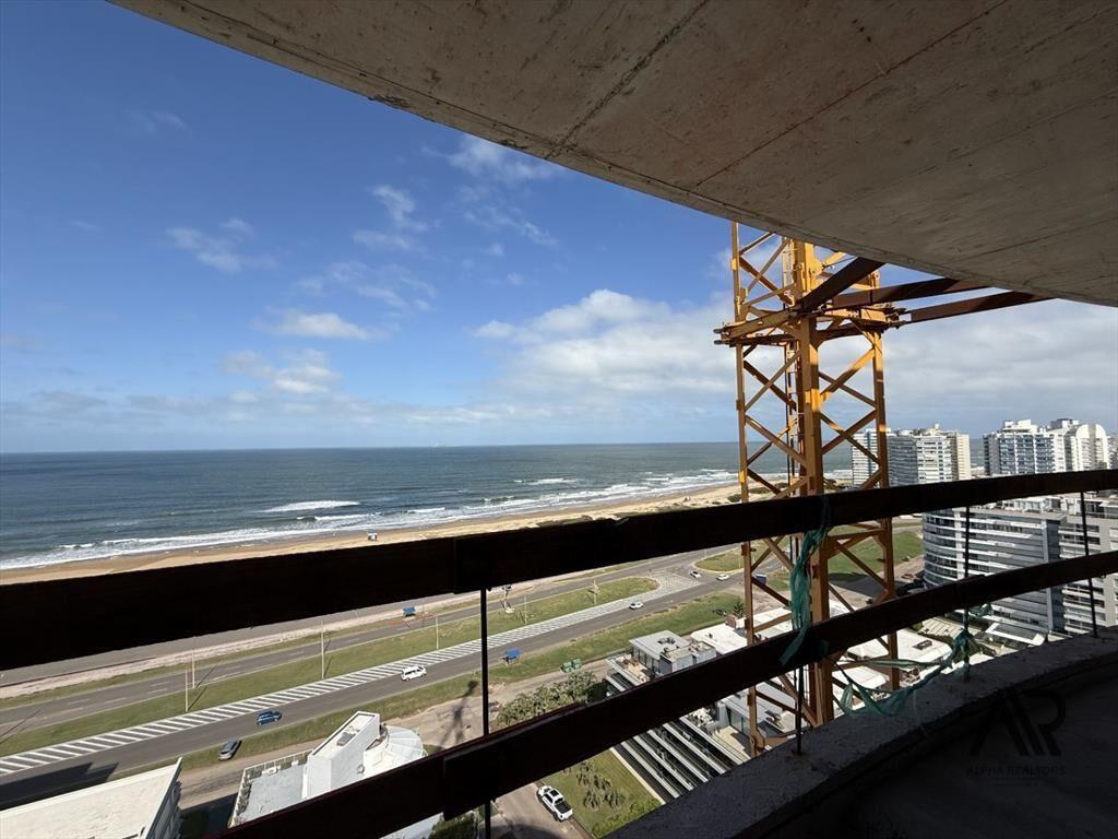 Apartamento en venta de 2 dormitorios c/ cochera en Play...