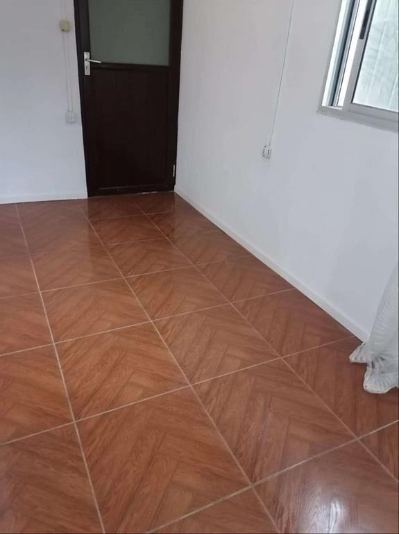 *** ALQUILADO *** A METROS DE CENTRO COMERCIAL SUR 1 DORMIT