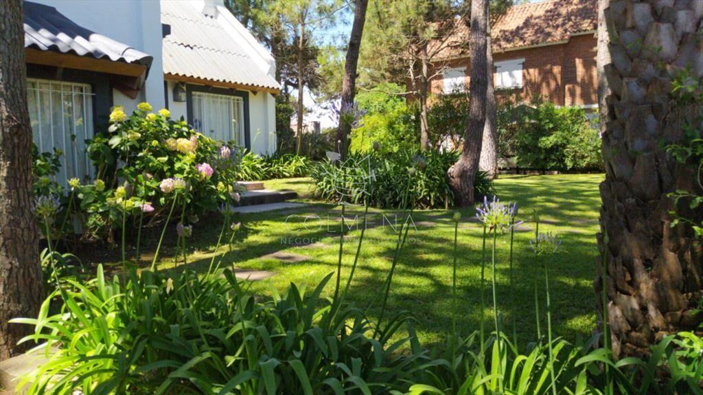 Muy linda casa en parada 4 de la Brava, Aidy