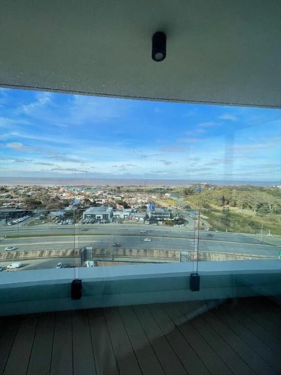 Apartamento en venta,3 dormitorios,2 baños, amplio balcón c