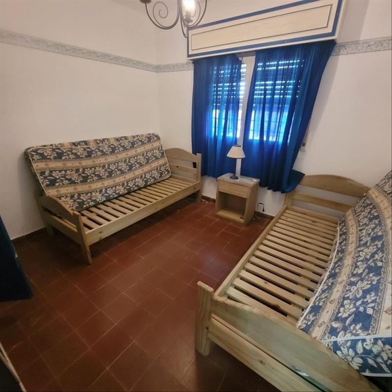 EN 2 PADRONES 4 dormitorios 3 baños Casa Venta La Floresta